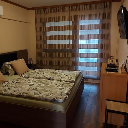 Kiscsillag Apartman Appartement Harkány Buitenkant foto