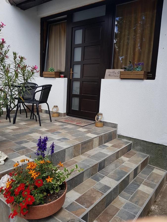 Kiscsillag Apartman Appartement Harkány Buitenkant foto
